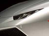 02-Lamborghini-Huracan-Headlight