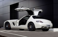 2013 Mercedes SLS AMG GT Rear