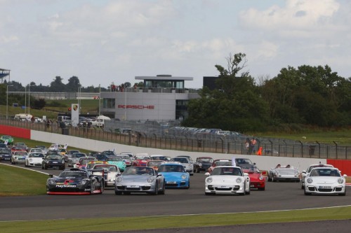 Porsche world record parade at Silverstone