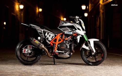 KTM Duke