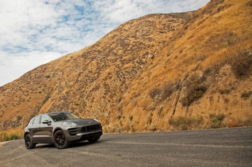 2014 Porsche Macan teaser image 