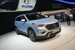 2013 Hyundai Grand Santa Fe