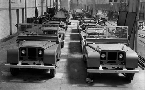 1948-land-rover-series-1-preproduction-assembly-line