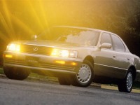 1989 Lexus LS400