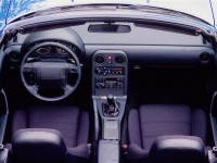 1989-Mazda-MX-5-Miata-interior-view