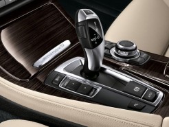 BMW 5 ActiveHybrid Shift Gear
