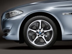 BMW 5 ActiveHybrid Wheel