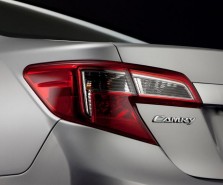 2012 toyota camry taillight