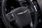 2013-Chrysler-200-S-Special-Edition-steering-wheel