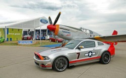 Ford Mustang Boss 302 Laguna Seca 