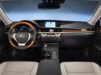 2014 Lexus ES250