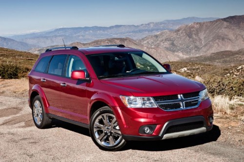 2013-dodge-journey-front-three-quarter