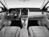 2013-toyota-corolla-4-door-sedan-auto-le-natl-dashboard
