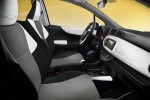 yaris trend interior