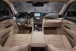 Lexus LS dashboard