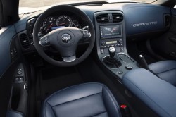 2013_chevrolet_corvette_interior 2013 Chevrolet Corvette 427 Convertible