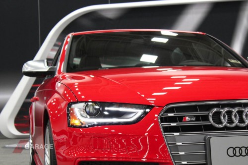 2014 Audi S4 Sedan headlight