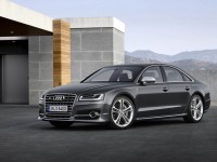 2015 Audi S8