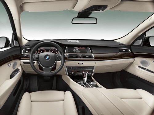 2014 BMW 5-Series facelift lineup interior