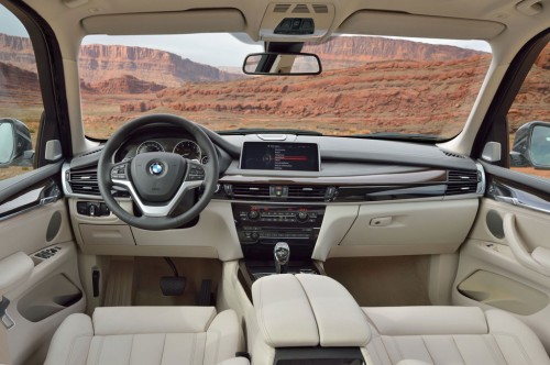2014 BMW X5 interior