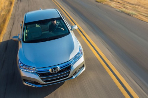 2014-Honda-Accord-PHEV-top-view