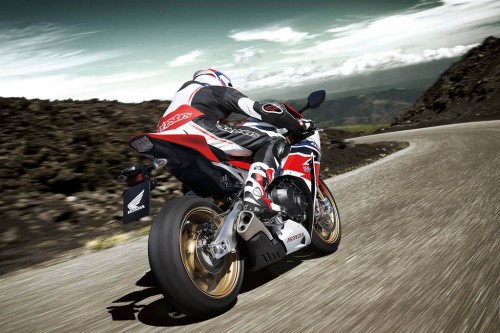 2014 Honda CBR1000RR SP