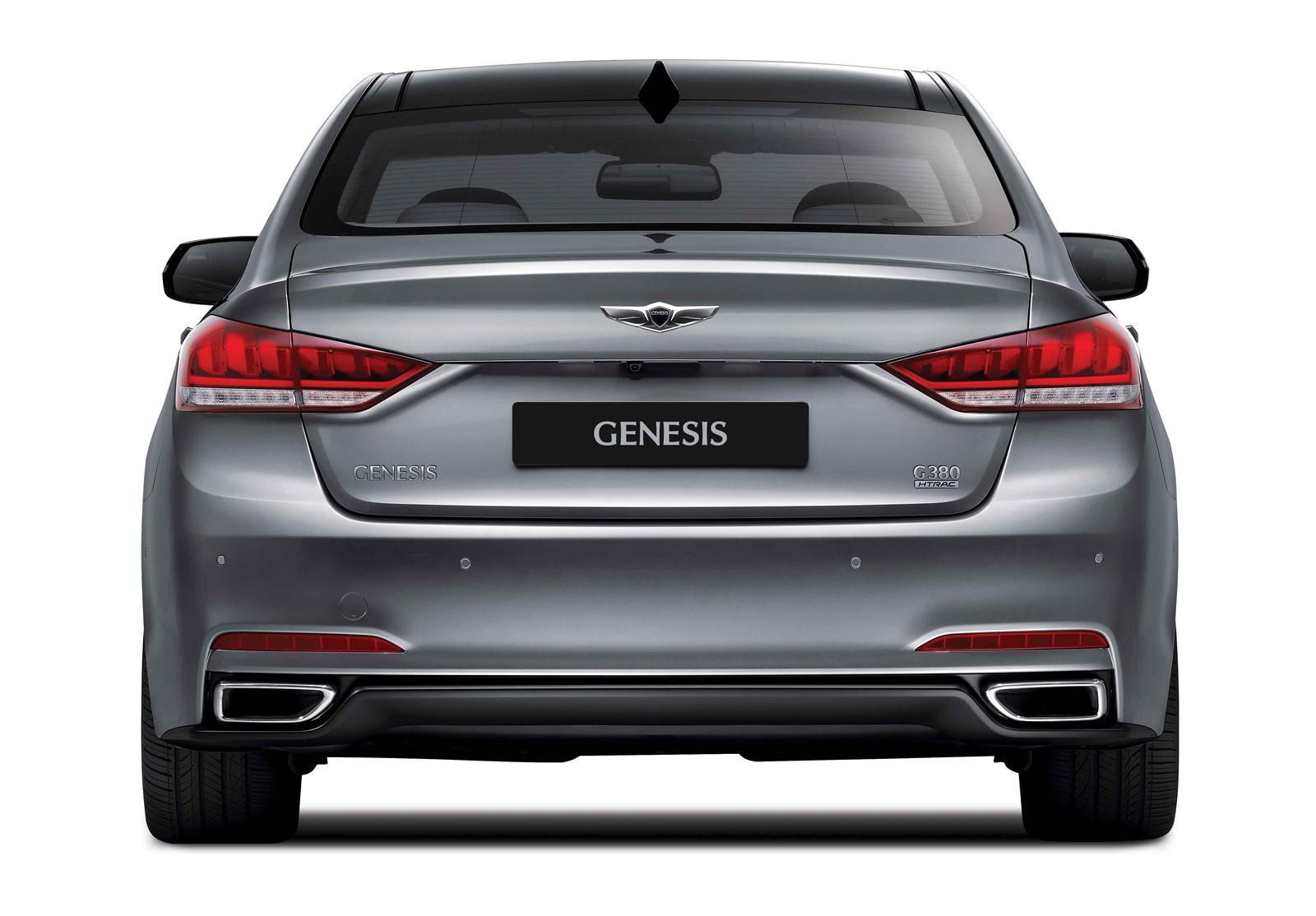http://www.pedal.ir/wp-content/uploads/2014-Hyundai-Genesis-rear.jpg