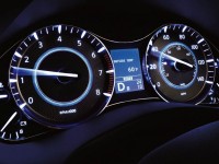 2014-Infiniti-QX80-SUV-car-dashboard-speedometer