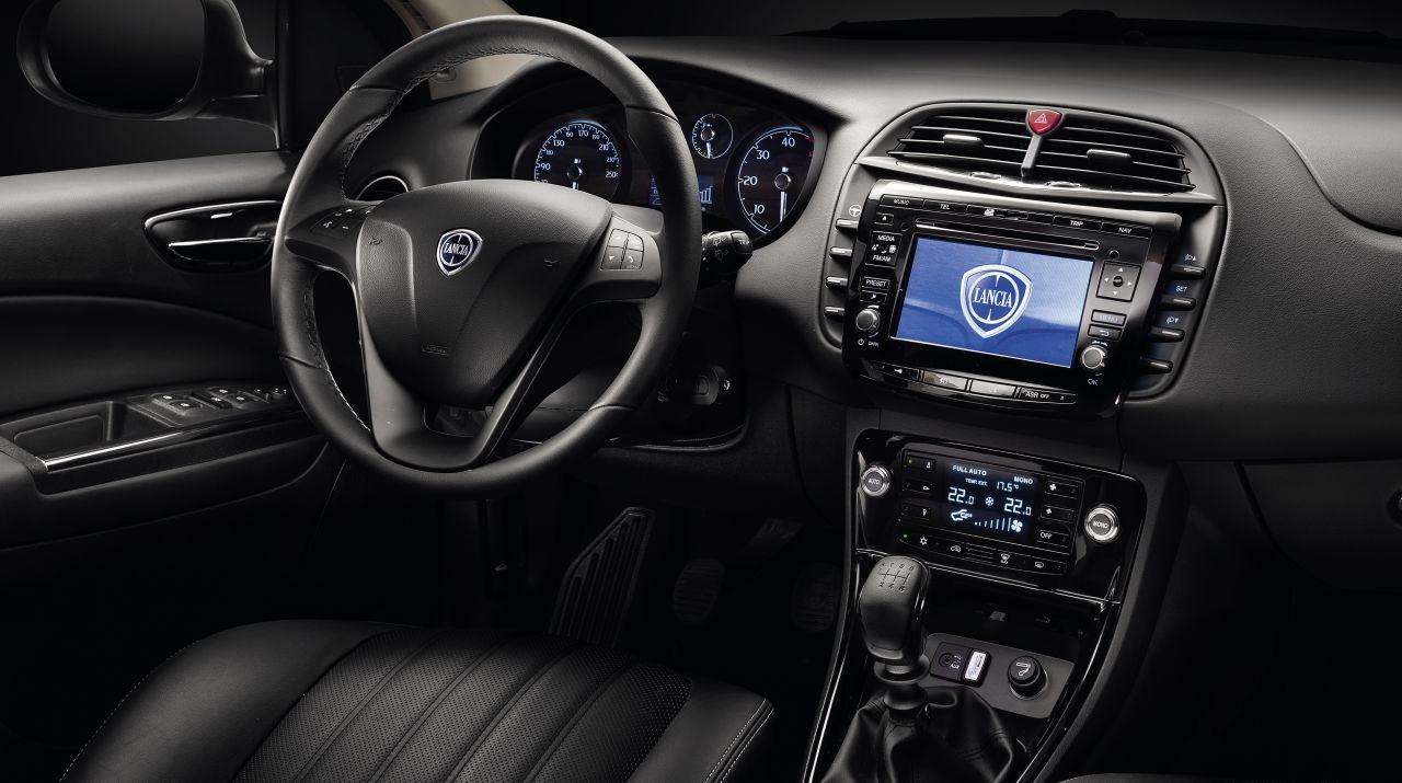 http://www.pedal.ir/wp-content/uploads/2014-Lancia-Delta-interior.jpg