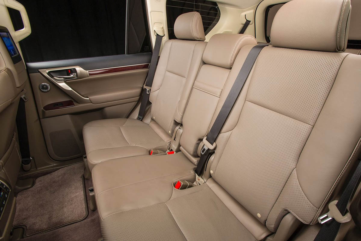 http://www.pedal.ir/wp-content/uploads/2014-Lexus-GX-460-Rear-Seats.jpg
