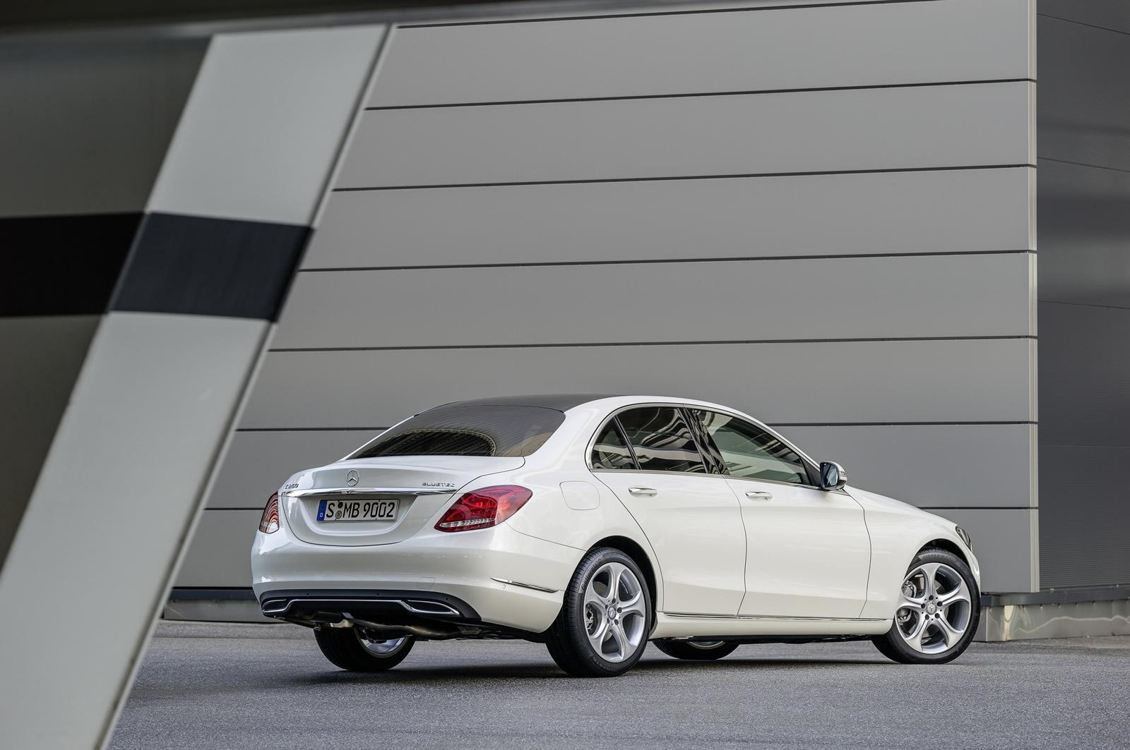 http://www.pedal.ir/wp-content/uploads/2014-Mercedes-Benz-C-Class-01.jpg