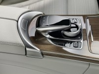 2014-Mercedes-Benz-C-Class-console