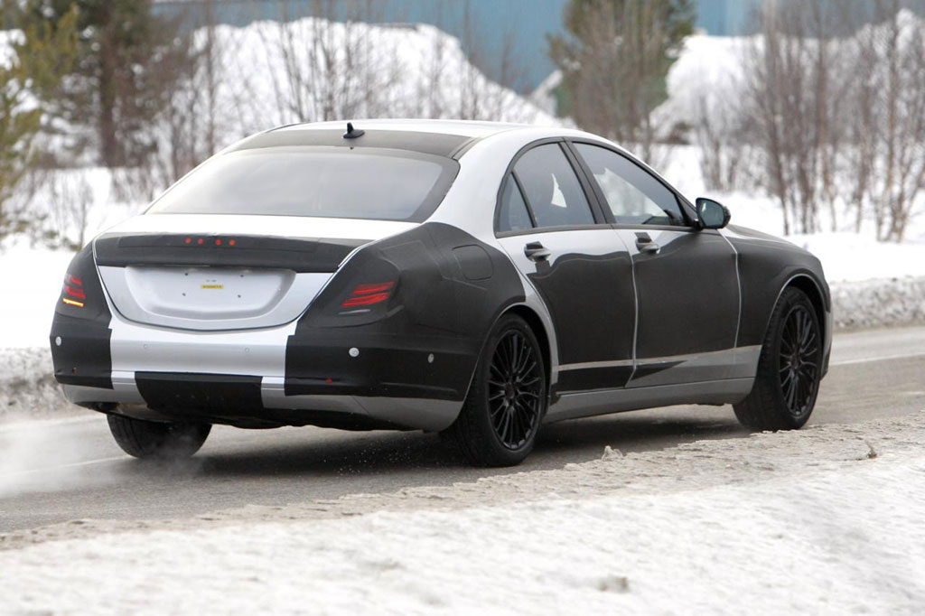 Mercedes S-Class prototype spy photo