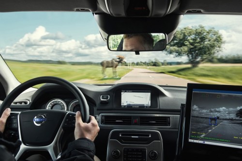 2014-Volvo-V70-Animal-Detection-Tech-Interior-View-1024x680