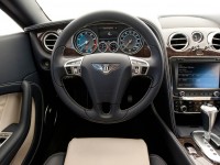 2014-bentley-continental-gt-v8-s-cockpit