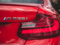 2014-bmw-m235i-badge-and-taillight