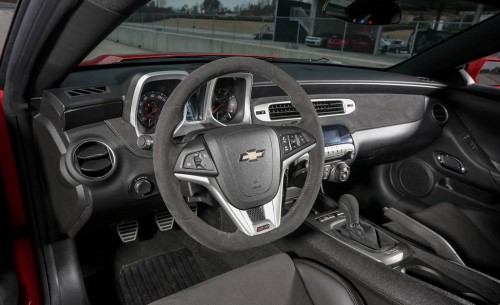 2014 Chevrolet Camaro Z/28 interior