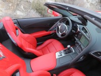 2014-chevrolet-corvette-stingray-convertible-interior