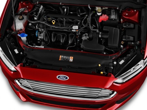 Ford Fusion sedan engine
