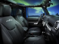 Jeep Wrangler Polar Edition 2014 interior