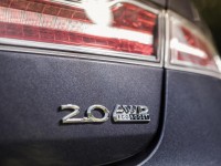 2014-lincoln-mkz-20t-awd-taillight-and-badges