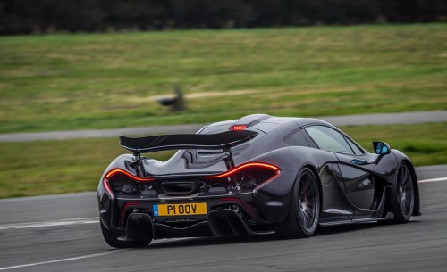 2014 McLaren P1