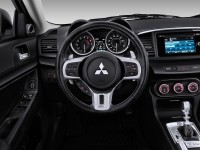 2014-mitsubishi-lancer-evolution-mr-touring-interior-