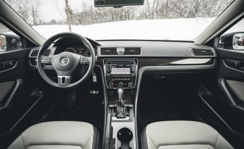 2014 Volkswagen Passat Sport Interior