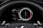 2014_Lexus_IS-350-F-Sport_dashboard