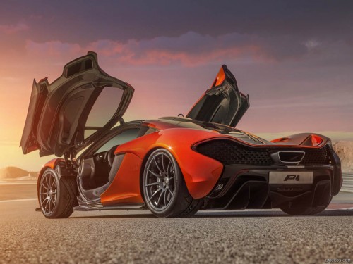 2014 McLaren P1