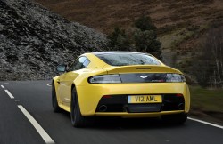 2015-Aston-Martin-V12-Vantage-S-rear-driving