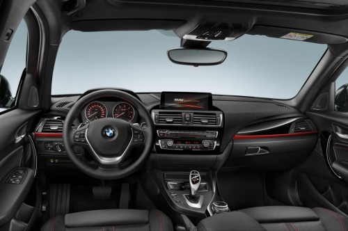 2015 BMW 1-Series facelift interior