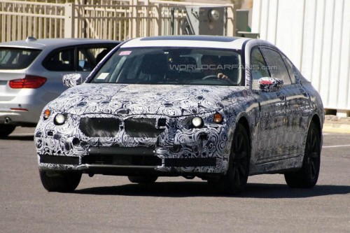 2015 BMW 7-Series spy photo