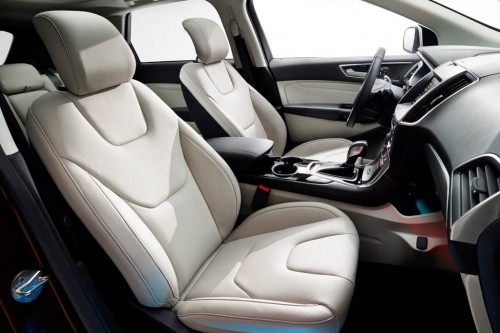 2015 Ford Edge interior